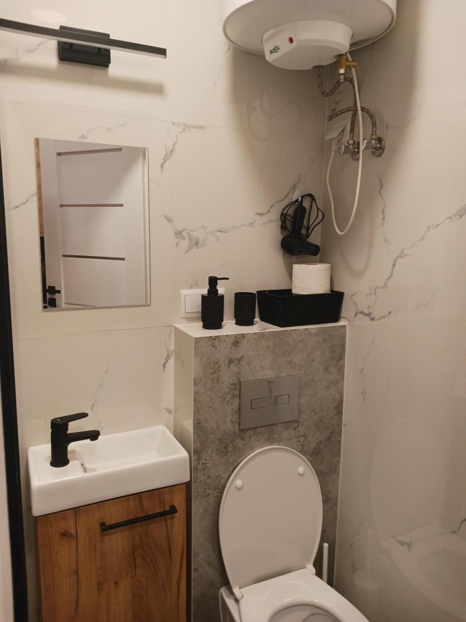 קרקוב Apartamenty Marco 3-Bis- Przy Dworcu-Stare Miasto-Super Wi Fi מראה חיצוני תמונה
